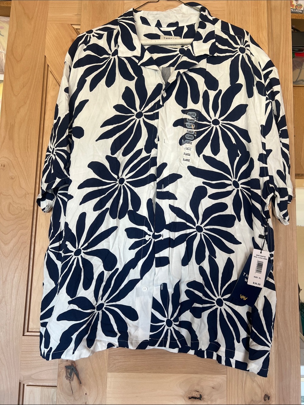 Thread Wave Men's Navy & White Floral Button-Down Shirt